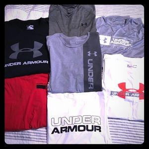 Men’s UA XL T-shirt’s only 2 have been worn!